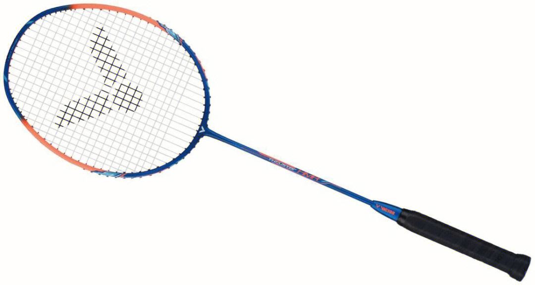 26磅羽毛球拍适合什么人打（女生适合打多少磅的羽毛球拍）